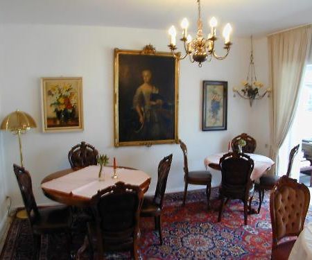 Haus Mooren, Hotel Garni Düsseldorf Dış mekan fotoğraf