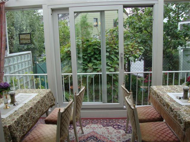 Haus Mooren, Hotel Garni Düsseldorf Dış mekan fotoğraf