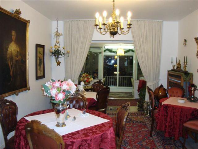 Haus Mooren, Hotel Garni Düsseldorf Dış mekan fotoğraf