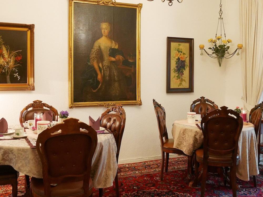 Haus Mooren, Hotel Garni Düsseldorf Dış mekan fotoğraf