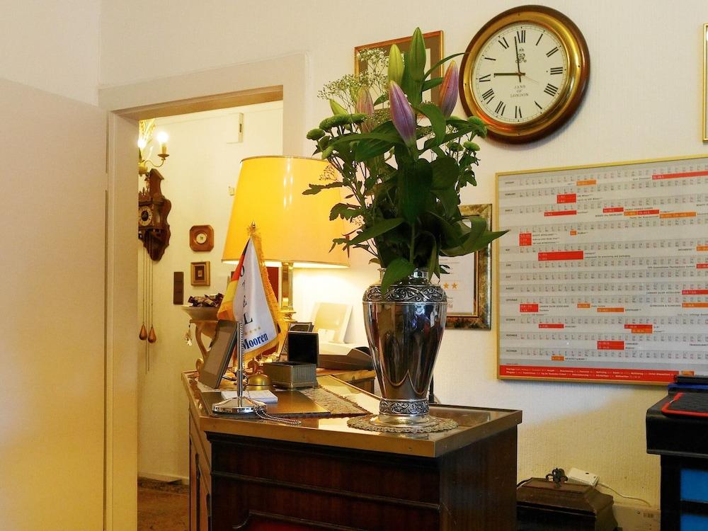Haus Mooren, Hotel Garni Düsseldorf Dış mekan fotoğraf